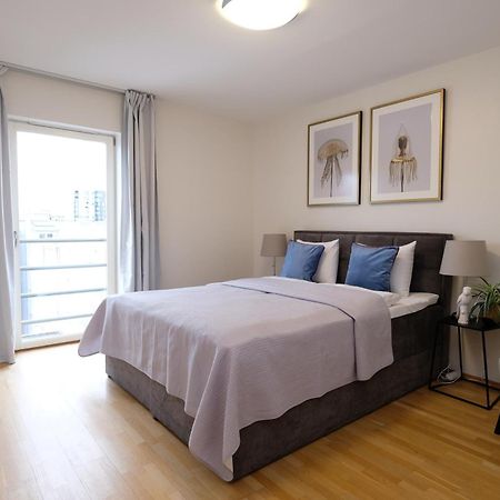 Tallinn City Apartments Roosikrantsi Luaran gambar