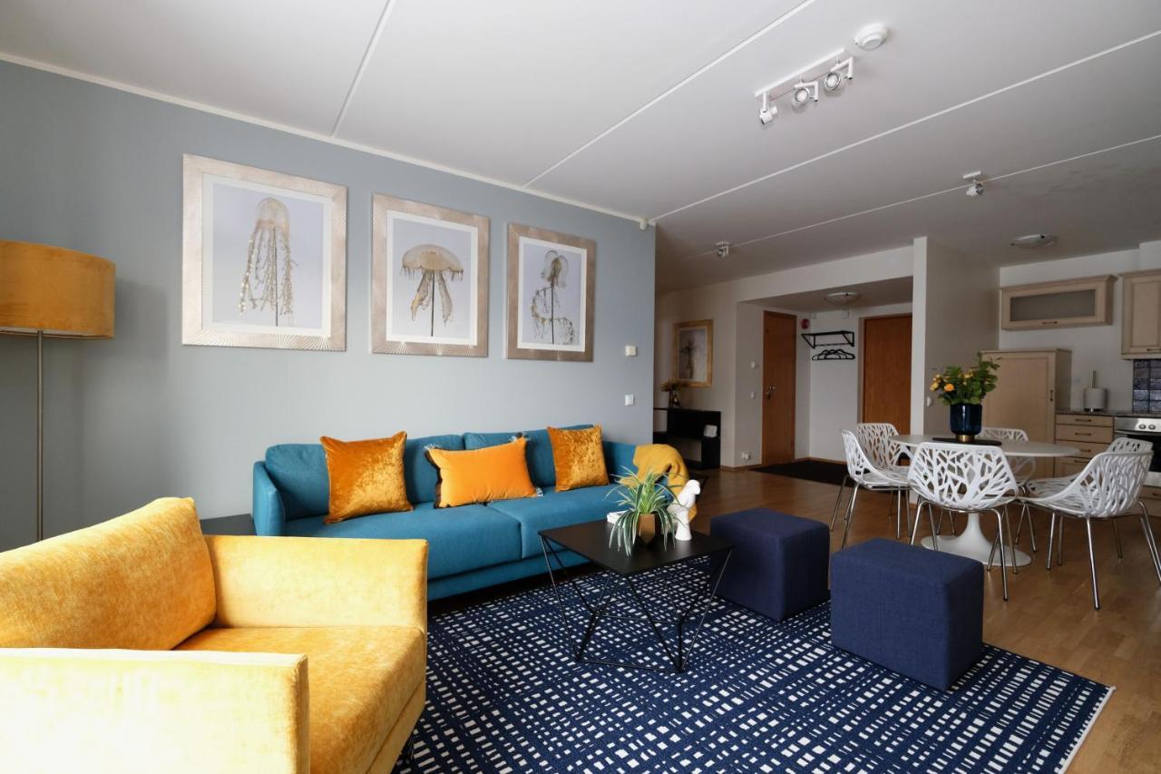 Tallinn City Apartments Roosikrantsi Luaran gambar