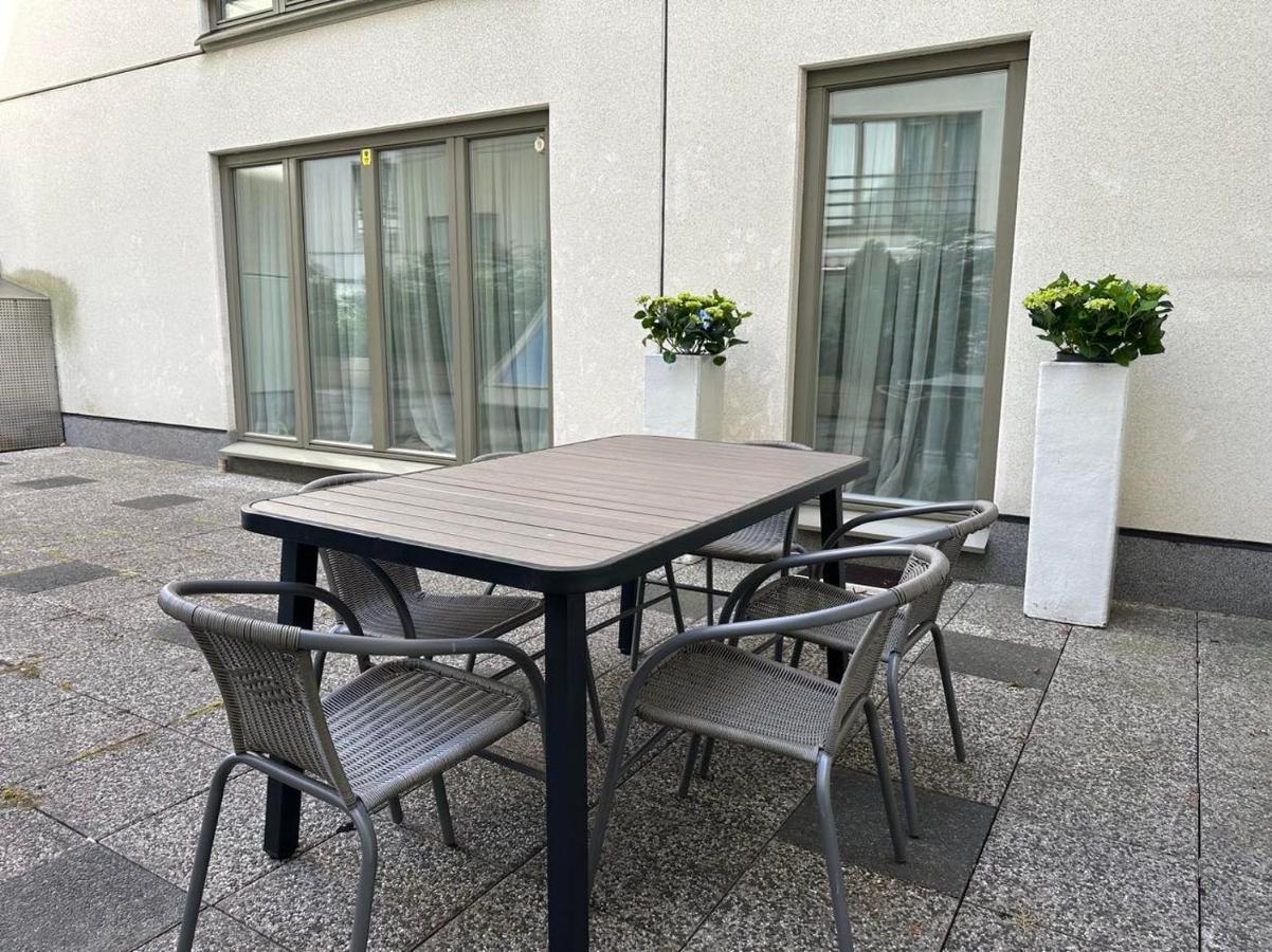 Tallinn City Apartments Roosikrantsi Luaran gambar