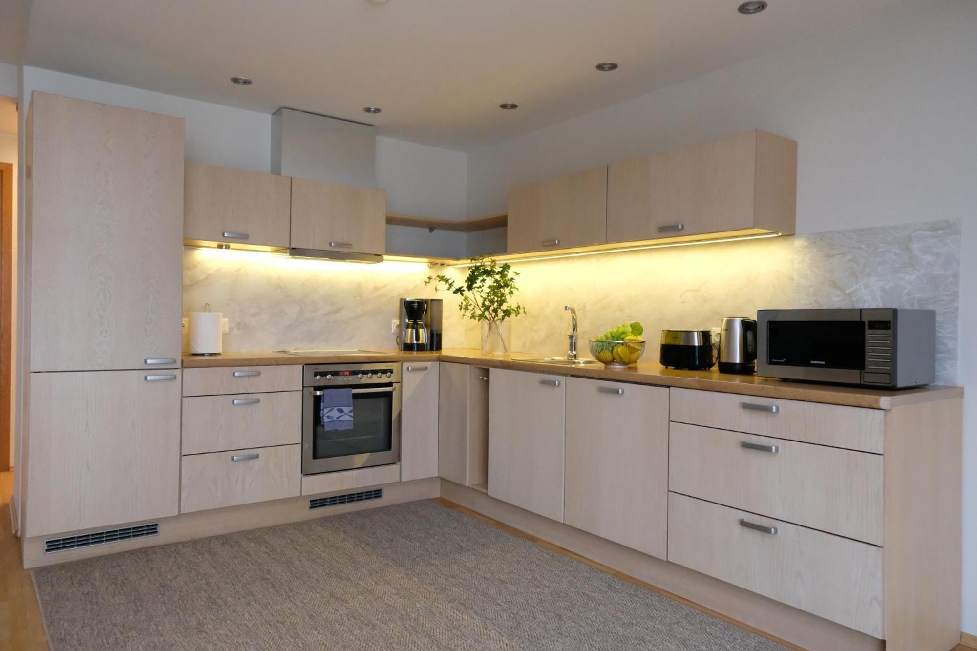 Tallinn City Apartments Roosikrantsi Luaran gambar