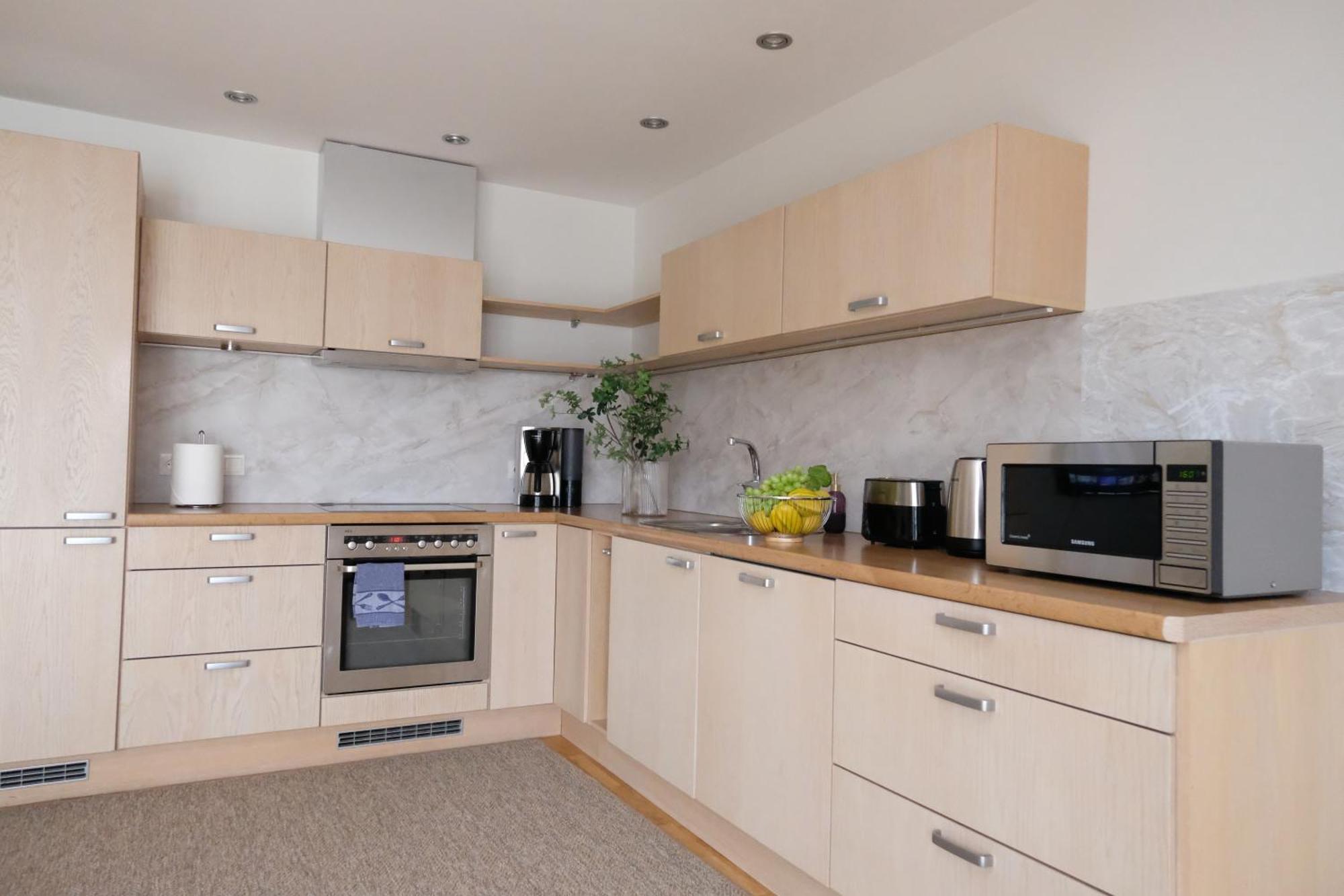 Tallinn City Apartments Roosikrantsi Luaran gambar