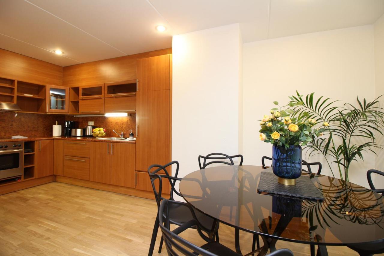 Tallinn City Apartments Roosikrantsi Luaran gambar