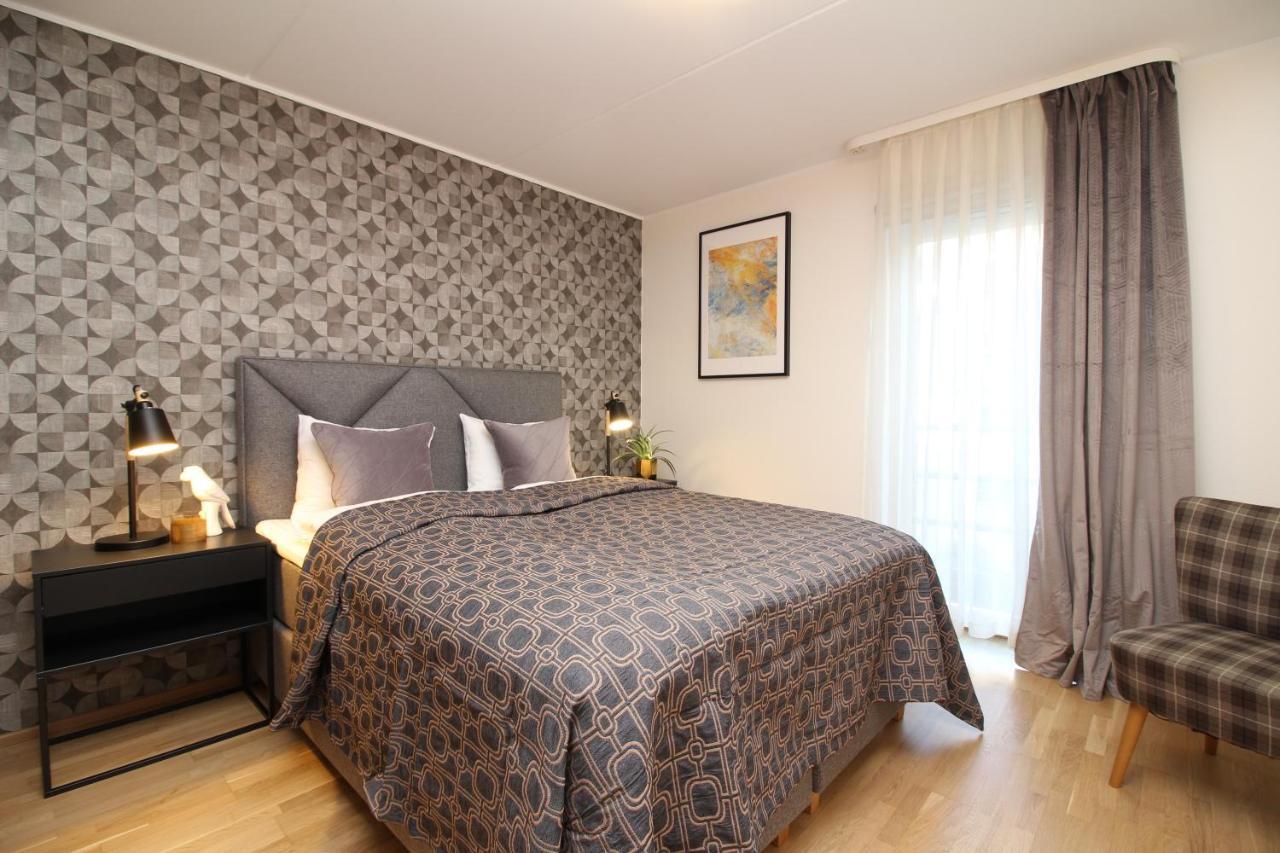 Tallinn City Apartments Roosikrantsi Luaran gambar