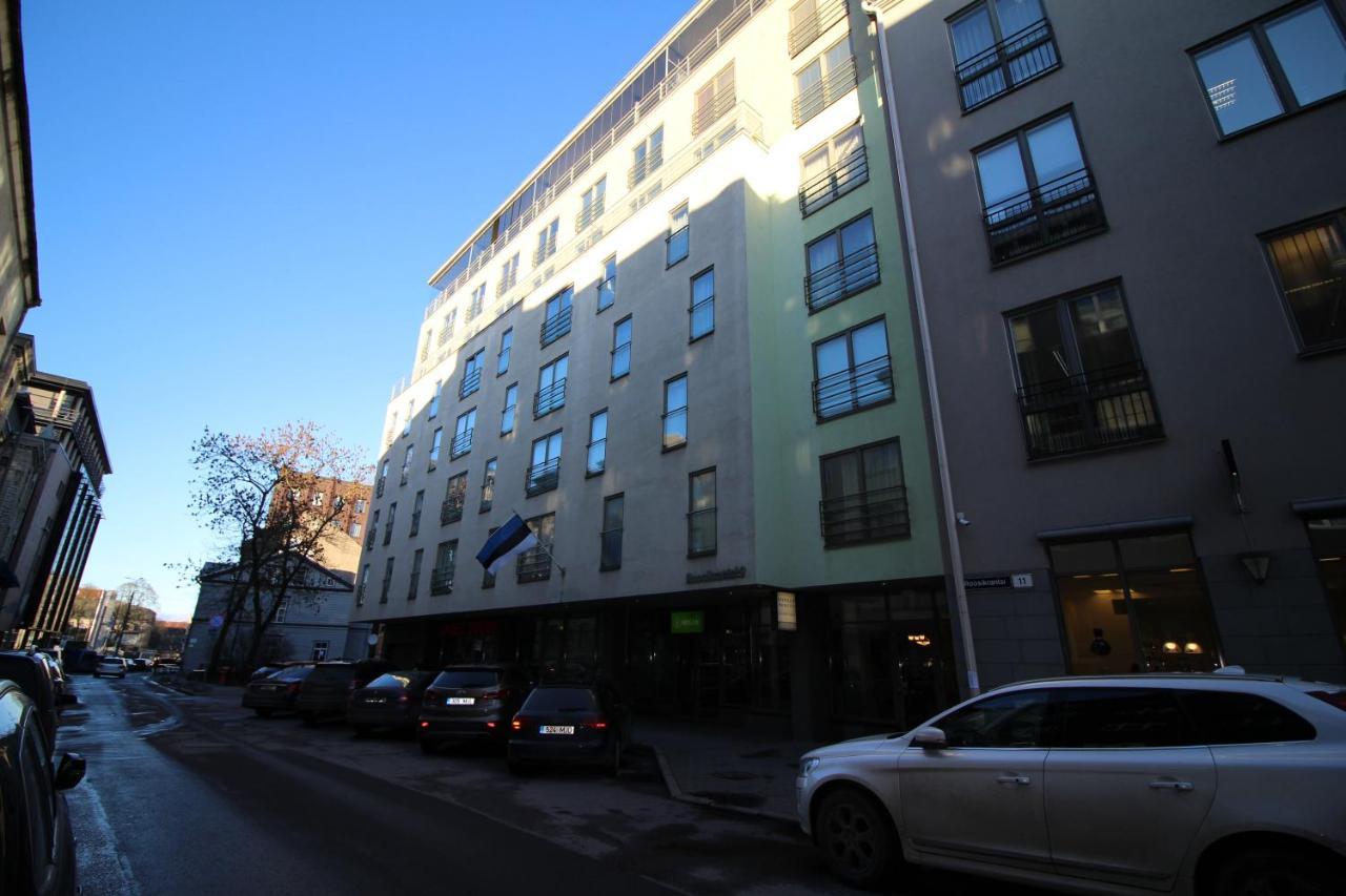 Tallinn City Apartments Roosikrantsi Luaran gambar