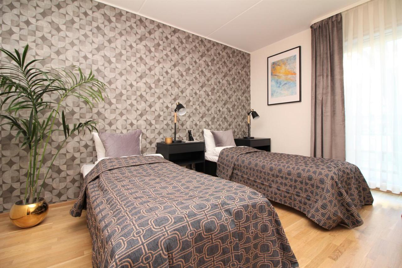 Tallinn City Apartments Roosikrantsi Luaran gambar