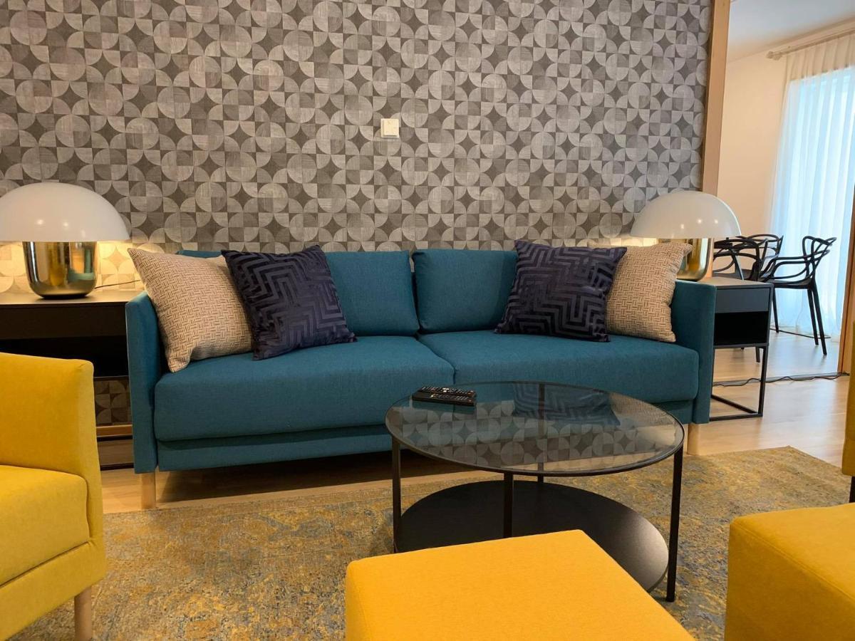 Tallinn City Apartments Roosikrantsi Luaran gambar